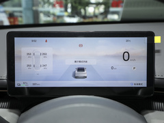 2025款 纯电 600km豪华版
