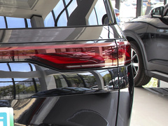 2025款 DM-i 1.5T 180km 卓越型