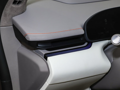 2025款 四驱智驾版 75kWh