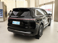 2025款 增程 Ultra版 53.4kWh 5座版