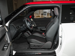 2025款 JOHN COOPER WORKS