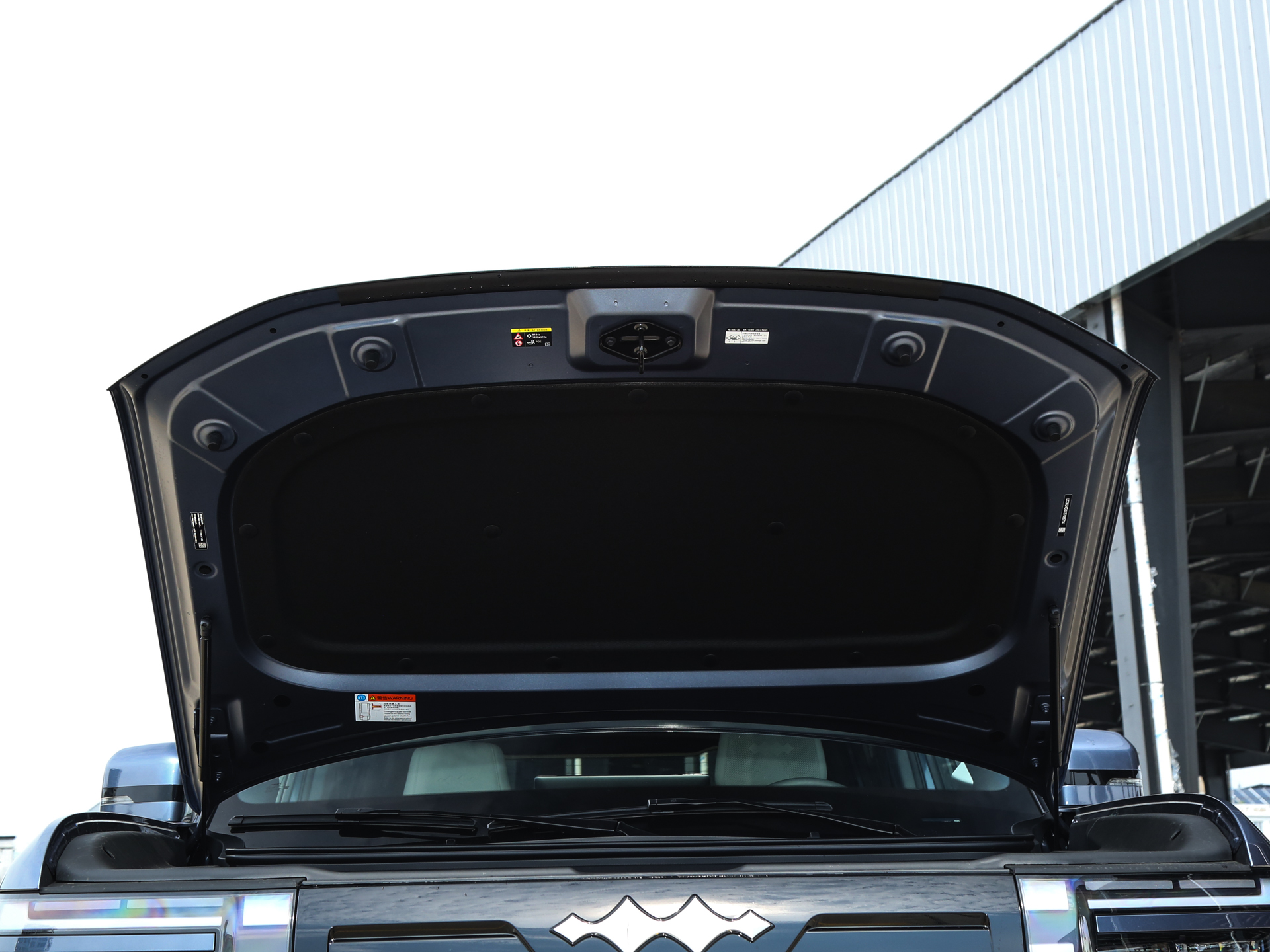 2025款  190KM四驱Ultra版