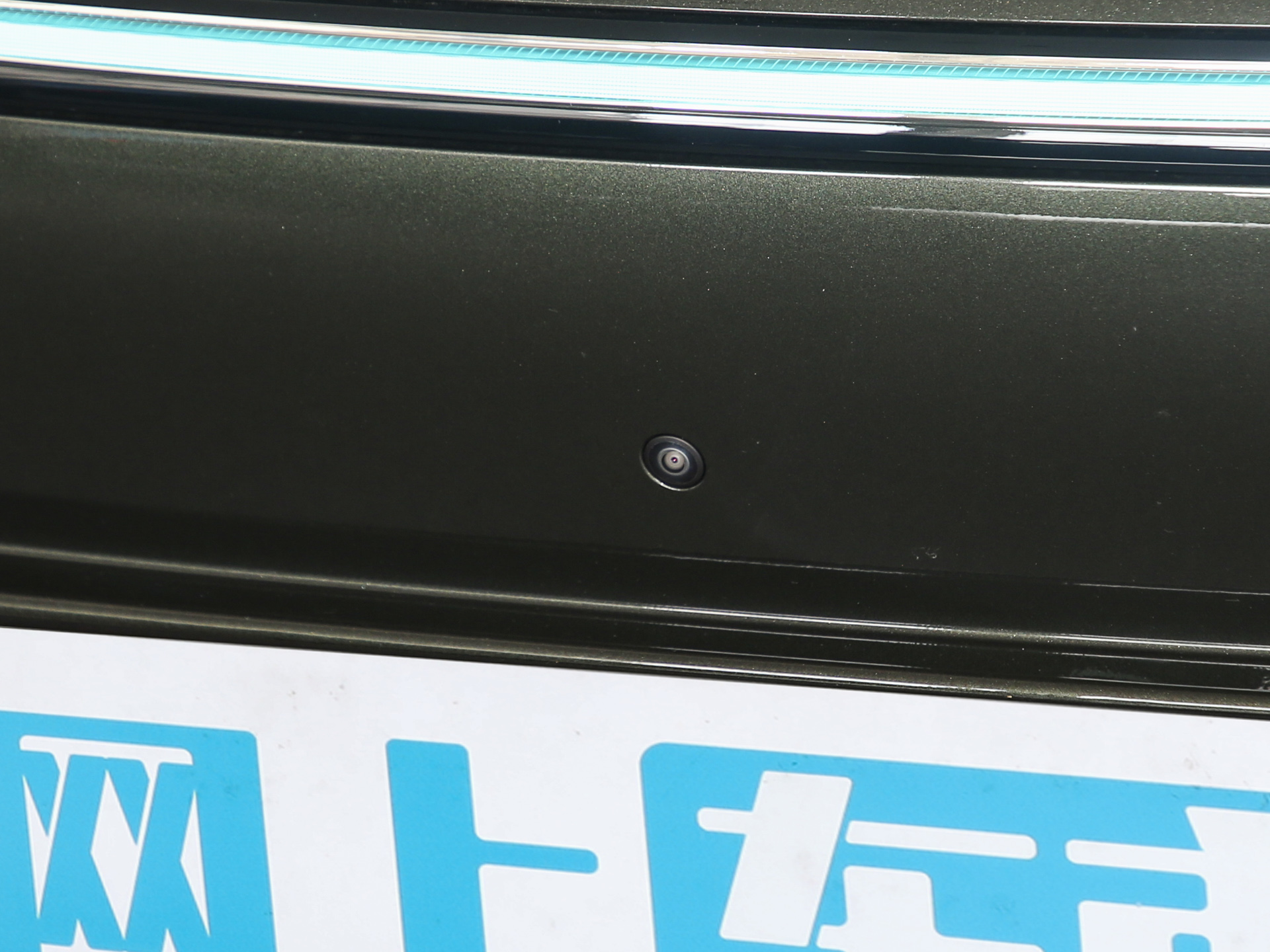 2025款 纯电 四驱Ultra