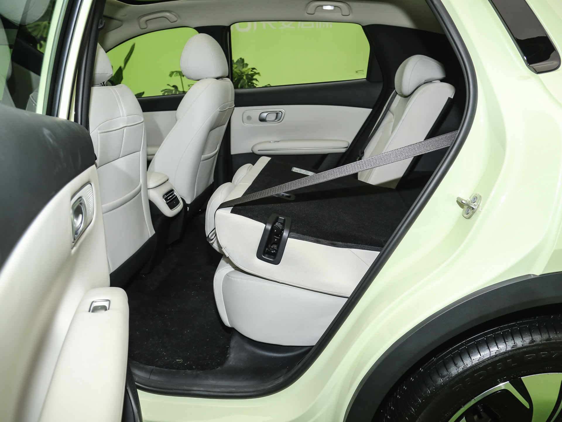 2026款 纯电 低配版