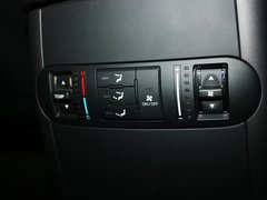 2008款 3.8L 自动 豪华版 7座
