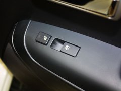 2008款 3.8L 自动 豪华版 7座