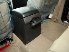 2010款 2.4 手动 豪华型 四驱
