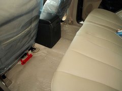 2010款 2.4 手动 豪华型 四驱