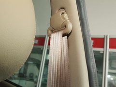 2010款 2.4 手动 豪华型 四驱