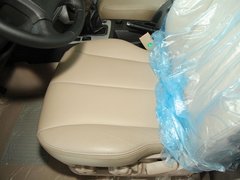 2010款 2.4 手动 豪华型 四驱