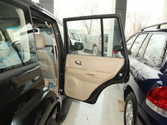 2010款 2.4 手动 豪华型 四驱