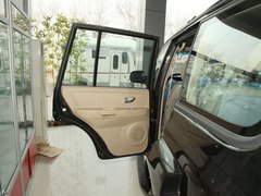 2010款 2.4 手动 豪华型 四驱