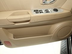 2010款 2.4 手动 豪华型 四驱