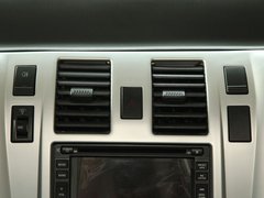 2010款 2.4 手动 豪华型 四驱