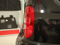 2010款 2.4 手动 豪华型 四驱