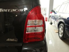 2010款 2.4 手动 豪华型 四驱