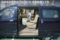 2008款 2.4 财富快车 豪华版