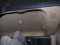 2008款 2.4 财富快车 豪华版