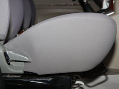 2008款 2.4 财富快车 豪华版