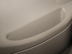 2008款 2.4 财富快车 豪华版