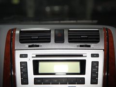 2008款 2.4 财富快车 豪华版