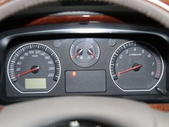 2008款 2.4 财富快车 豪华版