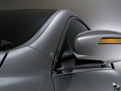 2008款 3.3L 自动 顶级型