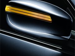 2008款 3.3L 自动 顶级型