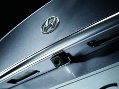 2008款 3.3L 自动 顶级型