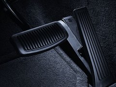 2008款 3.3L 自动 顶级型