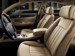 2008款 3.3L 自动 顶级型