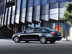 2008款 3.3L 自动 顶级型