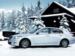 2008款 3.3L 自动 顶级型