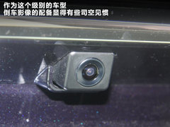 2008款 3.3L 自动 顶级型