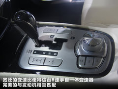 2008款 3.3L 自动 顶级型