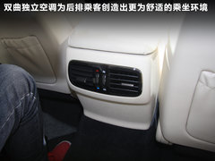 2008款 3.3L 自动 顶级型