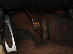 2009款 4.0L DCT 四门轿车