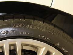 2009款 4.0L DCT 四门轿车