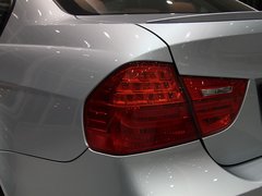 2009款 4.0L DCT 四门轿车