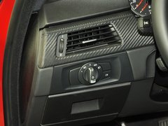 2009款 4.0L DCT 双门轿跑车