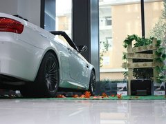 2009款 4.0L DCT 敞篷轿跑车