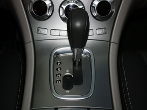 斯巴鲁  3.6L 自动 挂档把手特写