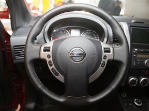 东风日产  2.5L CVT 方向盘整体