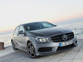 奔驰(进口)  A200 1.6T DCT