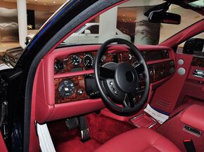 劳斯莱斯  6.7L 自动 中控台左侧