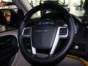 克莱斯勒(进口)  3.6L 自动 方向盘整体