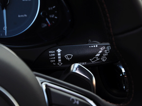 奥迪(进口) 3.0 TFSI 方向盘右侧控制杆