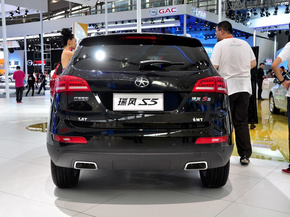 江淮汽车  2.0L 手动