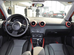 奥迪(进口)  1.4T DCT 中控台整体