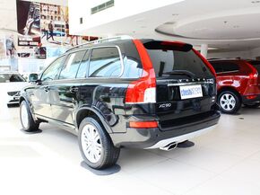 沃尔沃(进口)  2.5T 自动 车辆左后45度视角